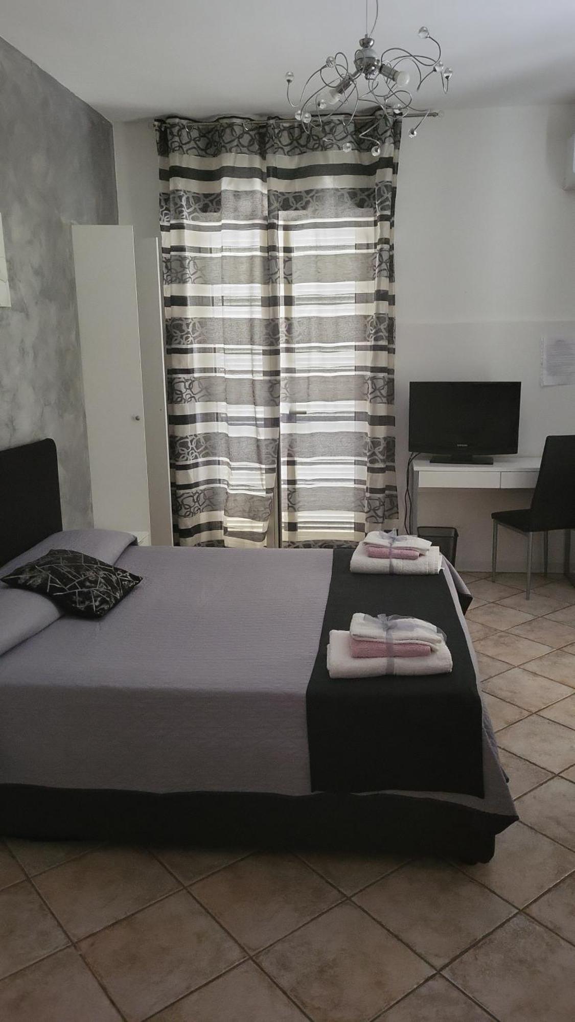 B&B Dimora Del Centro Scalea Εξωτερικό φωτογραφία